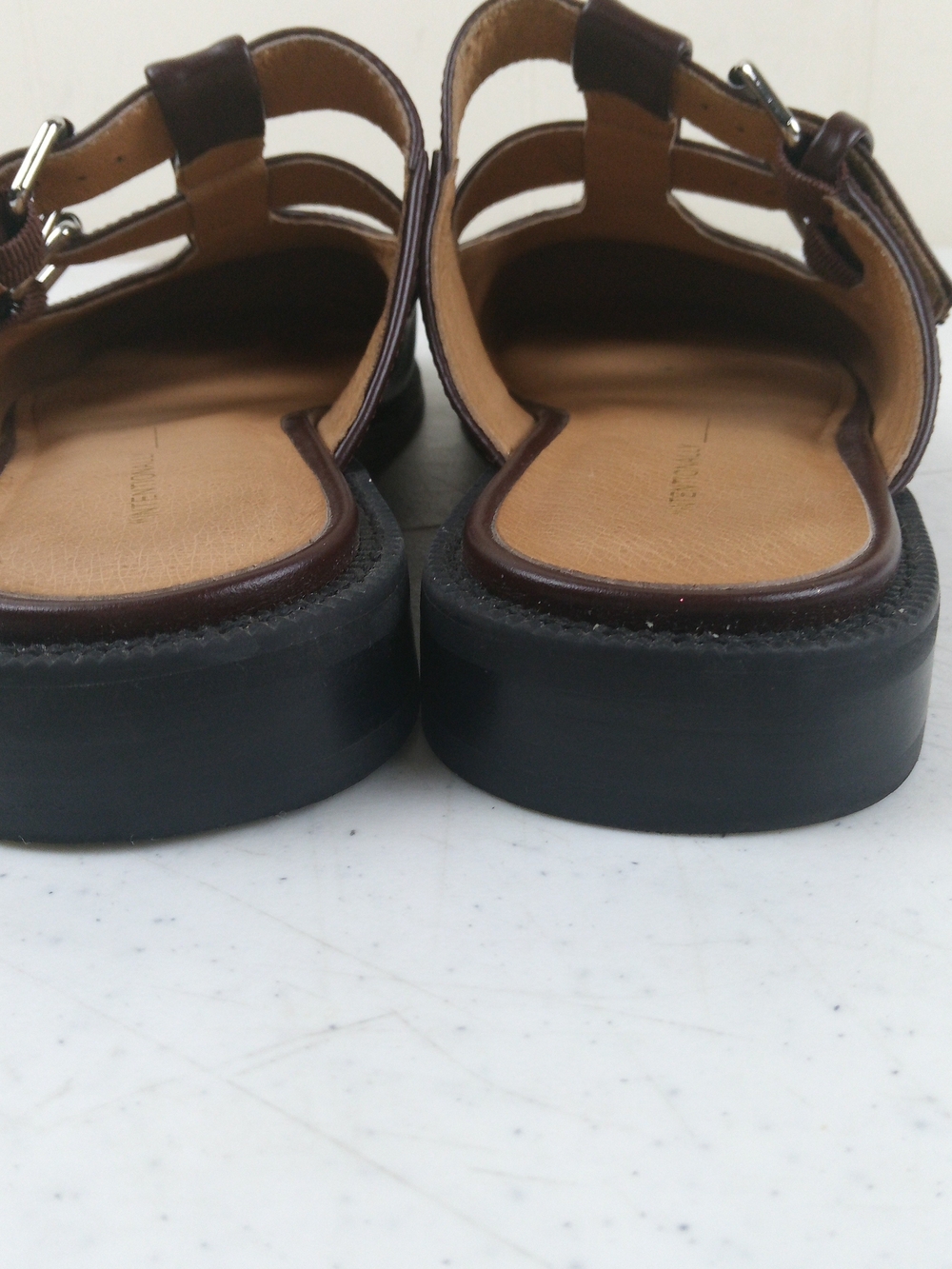 Intentionally Blank Varsity Brogue Mule Women 10 Maroon Leather Dual Buckles - Picture 7 of 10